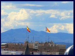 La Lonja (left) from Torres de Serranos.